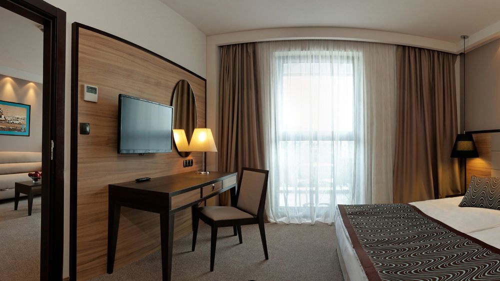 Astera Hotel & Spa With Free Private Beach ゴールデンサンド エクステリア 写真